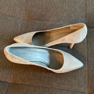Gray /Silver Pumps